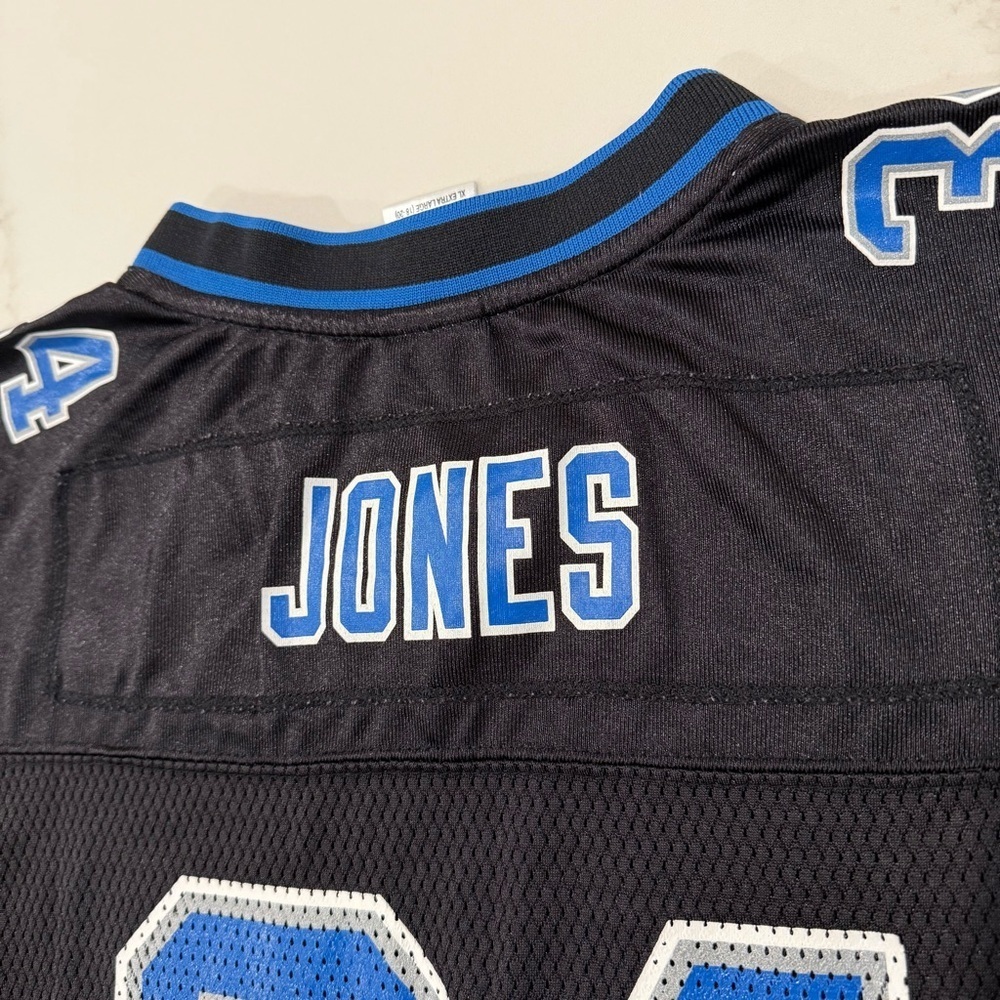 Reebok NFL Detroit Lions Football Kevin Jones #34 Jersey Youth Size XL Black - Picture 9 of 10